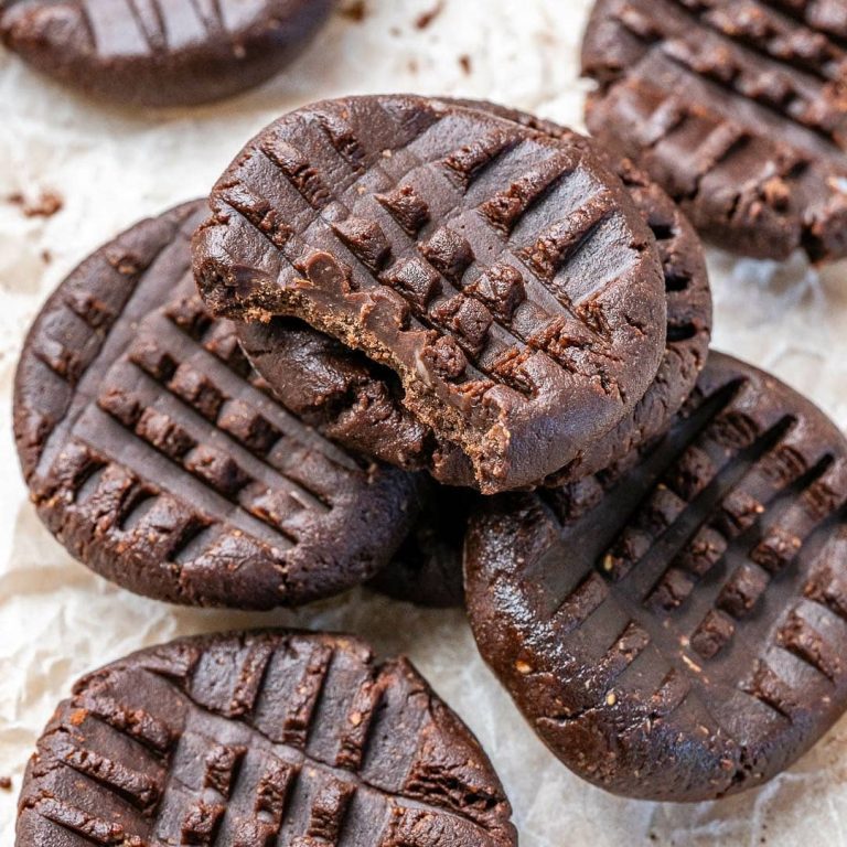 How To Make No-Bake Chocolate Cookies