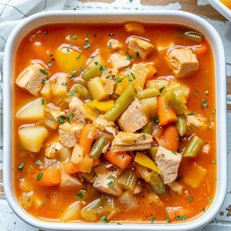 How To Make Delicious 1 Pot Turkey Soup